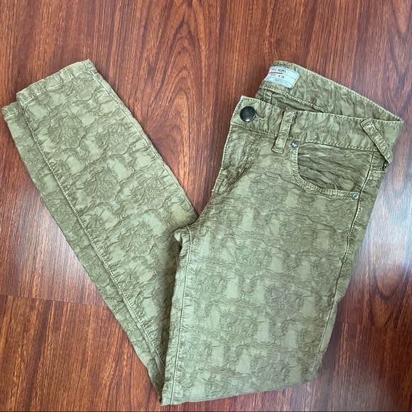 Free People Denim - Free People Textured Skinny Jeans, Size 25